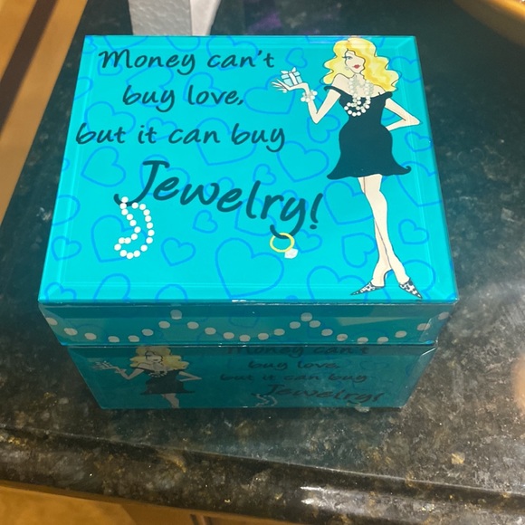 Jewelry box - Picture 4 of 9